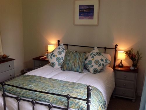 Queens Arms, 4* Breage